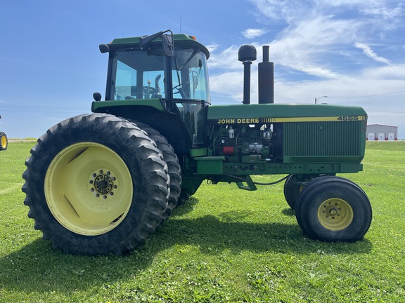 1990 John Deere 4555 Tractor