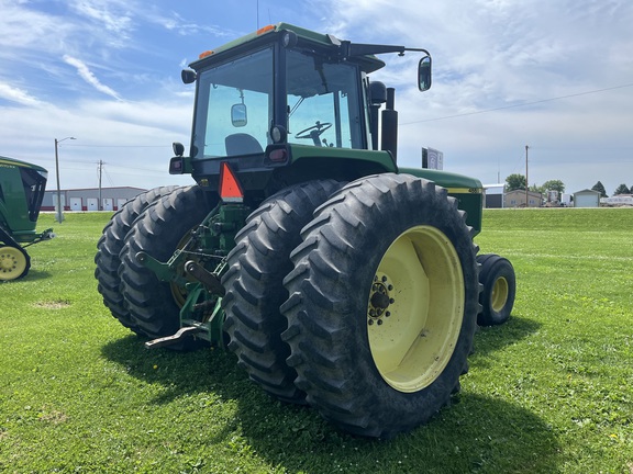 1990 John Deere 4555 Tractor