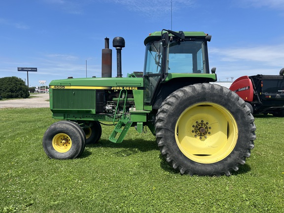 1990 John Deere 4555 Tractor