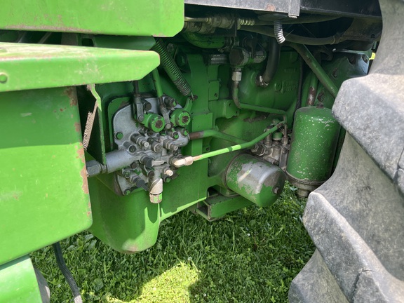 1990 John Deere 4555 Tractor