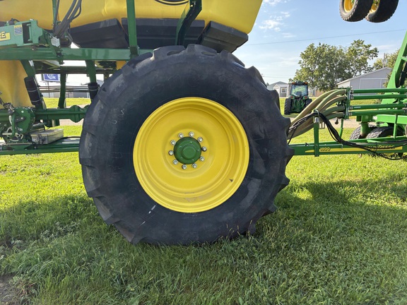 2012 John Deere 1890 Air Seeder