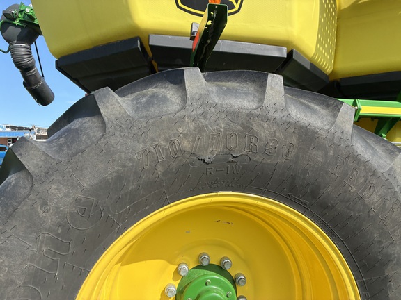 2012 John Deere 1890 Air Seeder
