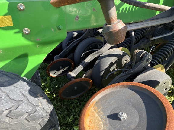 2012 John Deere 1890 Air Seeder