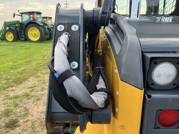 2023 John Deere 325G Compact Track Loader