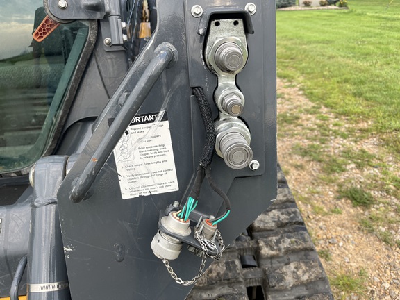 2023 John Deere 325G Compact Track Loader