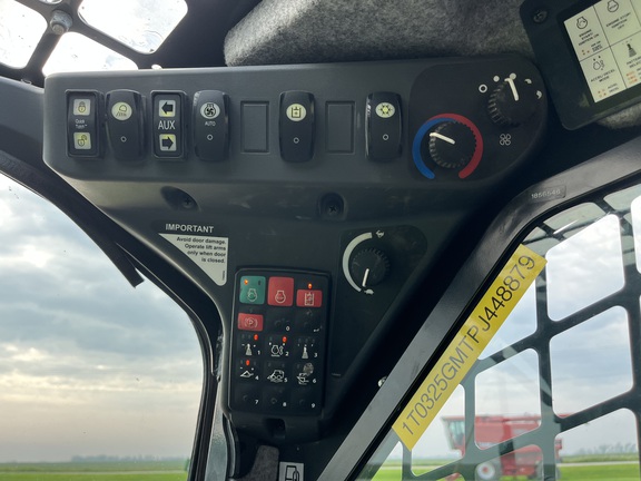 2023 John Deere 325G Compact Track Loader