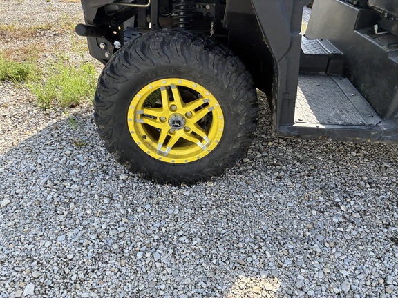 2023 John Deere XUV 835M ATV