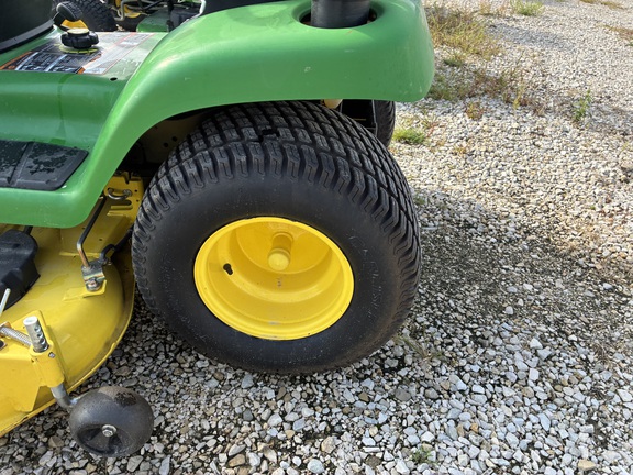 2011 John Deere X320 Garden Tractor