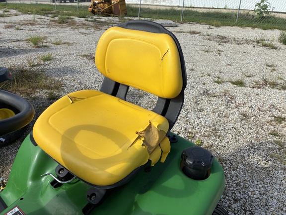 2011 John Deere X320 Garden Tractor