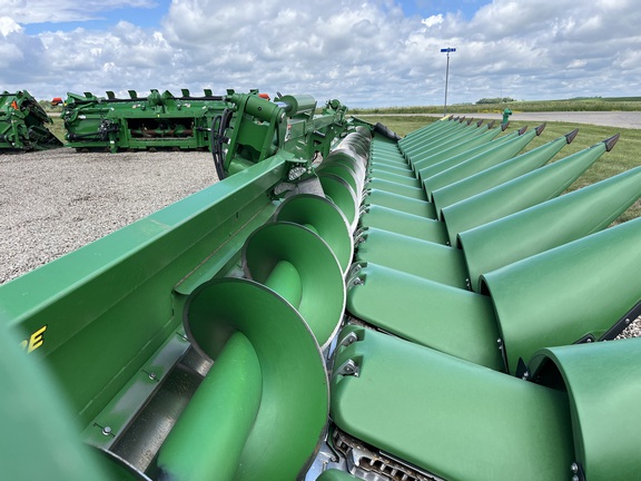 2023 John Deere C16F Header Corn Head