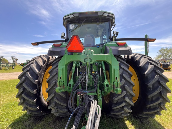 2020 John Deere 8R 370 Tractor
