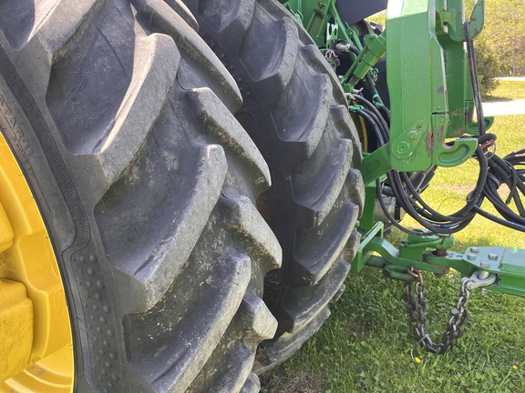 2020 John Deere 8R 370 Tractor