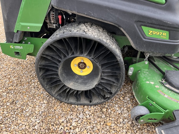 2024 John Deere Z997R Mower/Zero Turn