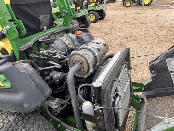 2024 John Deere Z997R Mower/Zero Turn
