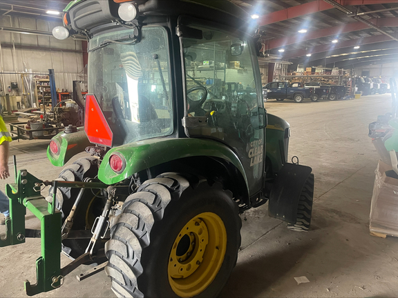 2011 John Deere 3320 Tractor Compact