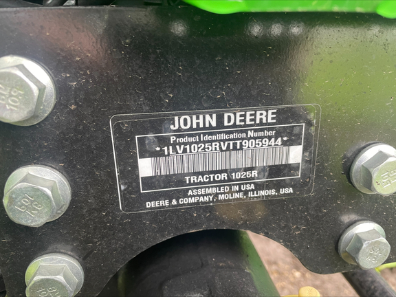 2026 John Deere 1025R Tractor Compact