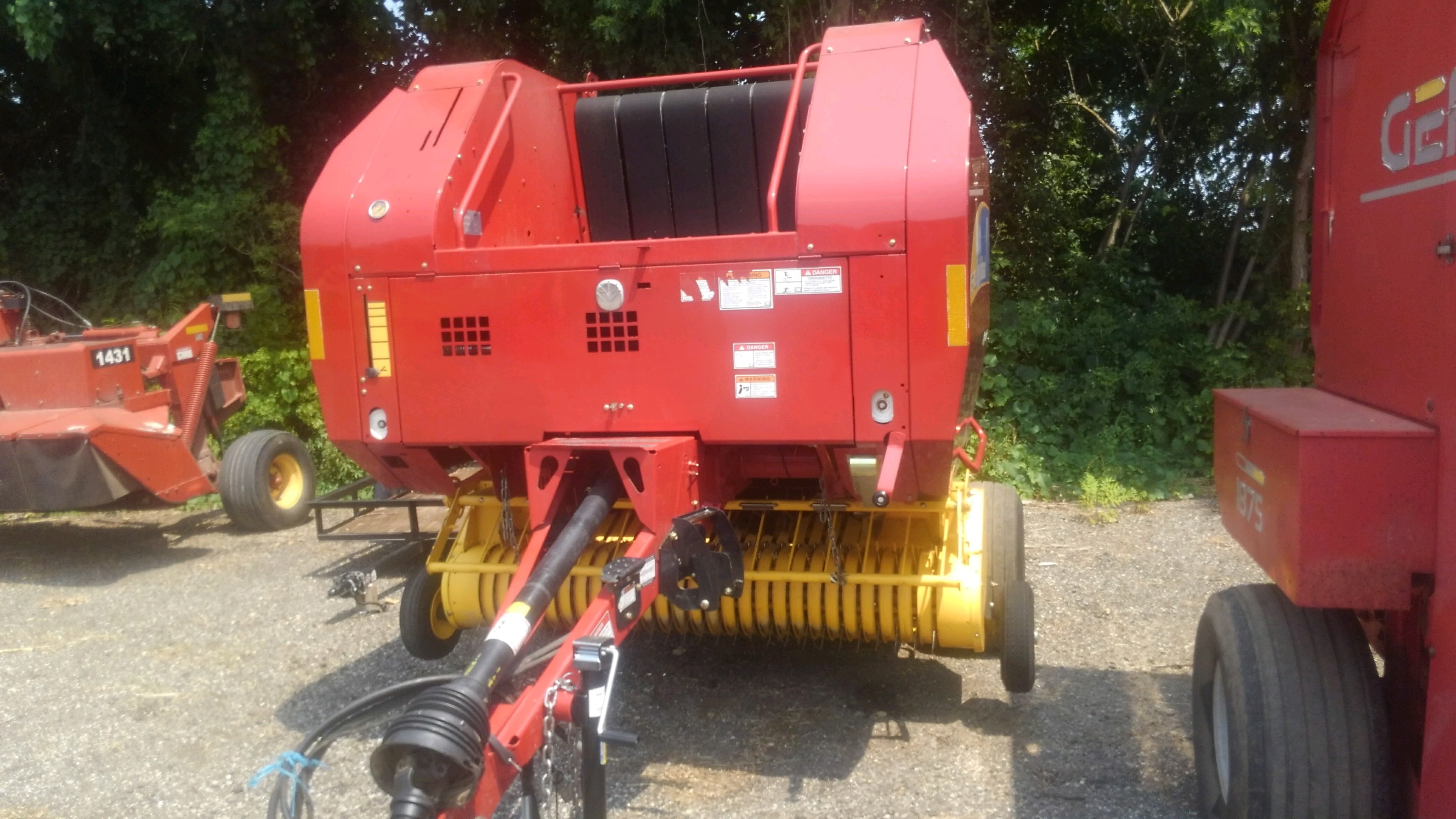 2013 New Holland BR7060 Baler/Round