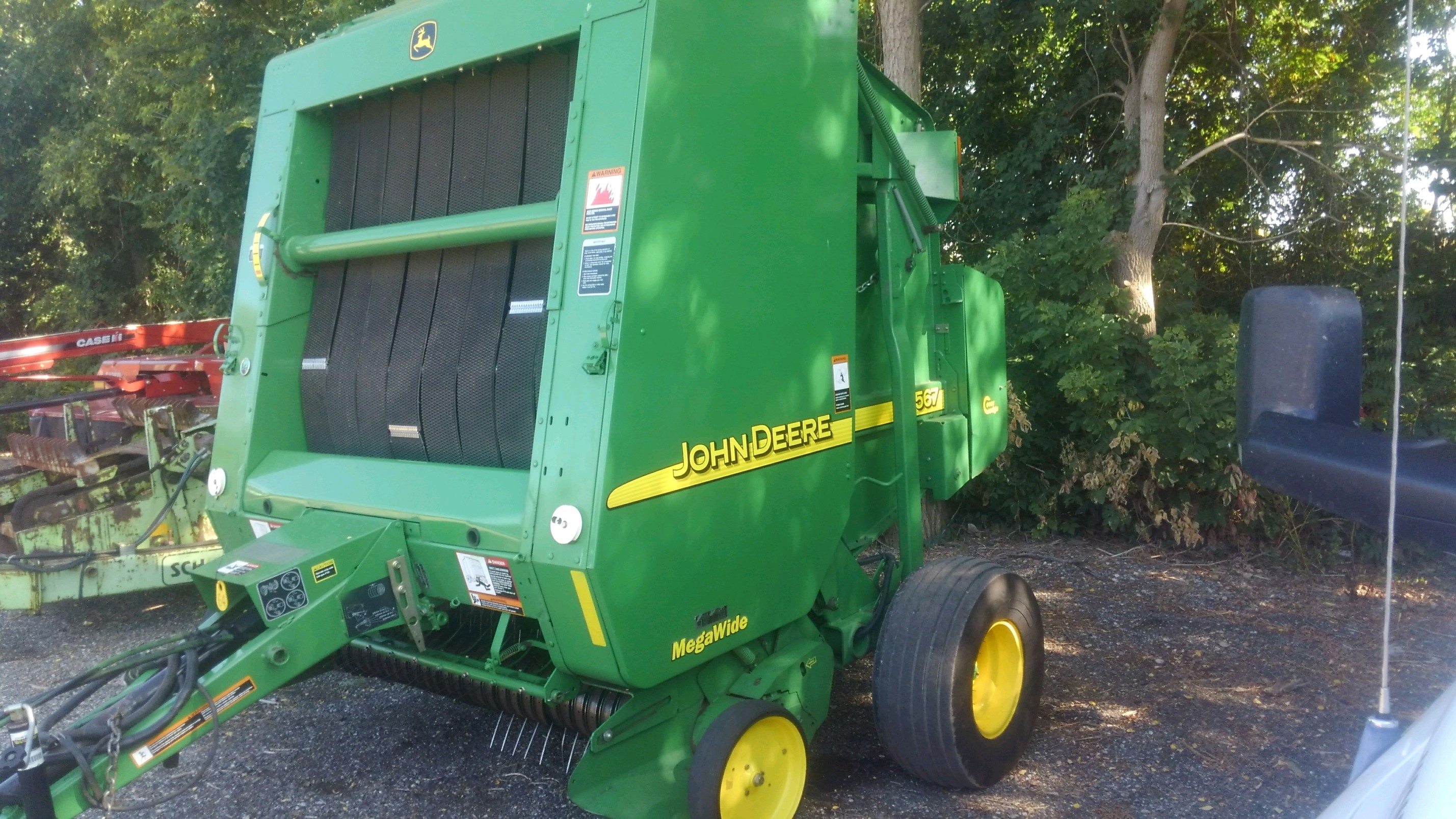 John Deere 567 Baler/Round