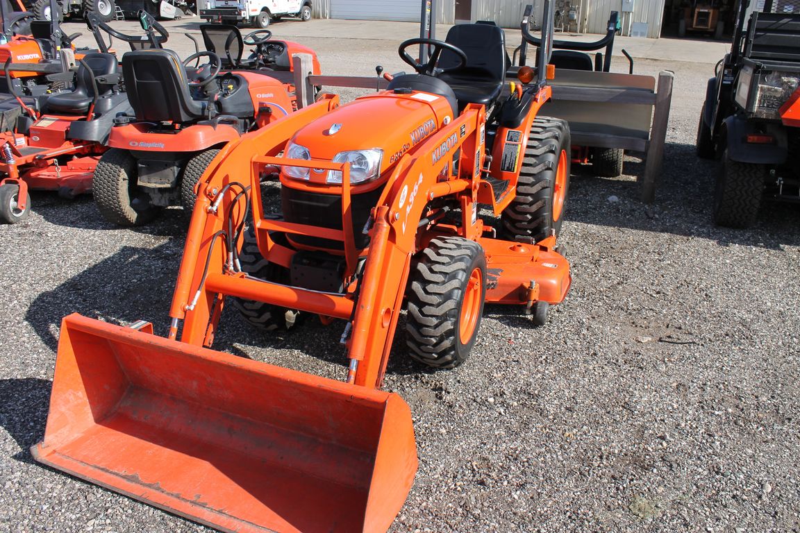 2009 Kubota B2620 Tractor