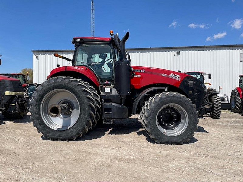 2020 Case IH MAGNUM 340 Tractor