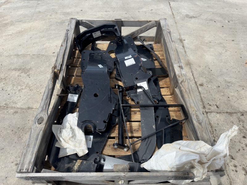 Case IH 713781006 Loader Attachment