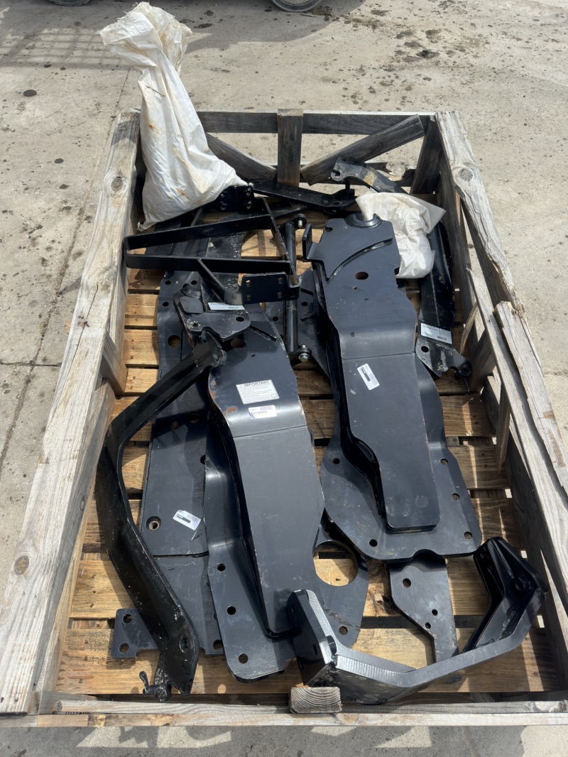 Case IH 713781006 Loader Attachment