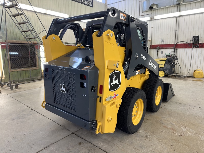 2022 John Deere 318G Skid Steer Loader