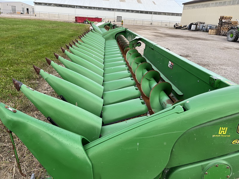 2014 John Deere 618C Header Corn Head