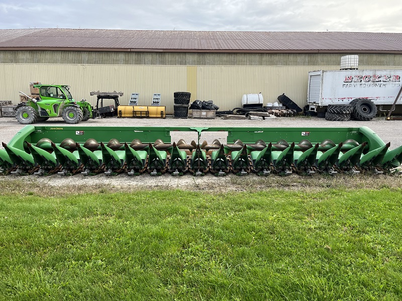 2014 John Deere 618C Header Corn Head