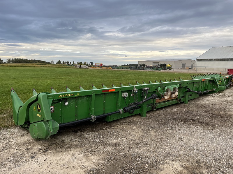 2014 John Deere 618C Header Corn Head