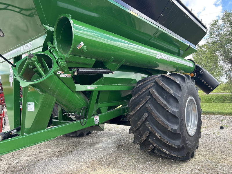 2024 Brent V1100 Grain Cart