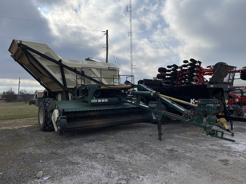 2012 Pickett TWIN MASTER Combine