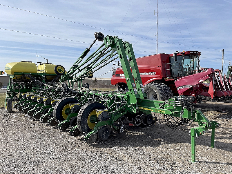 2015 John Deere 1775NT Planter