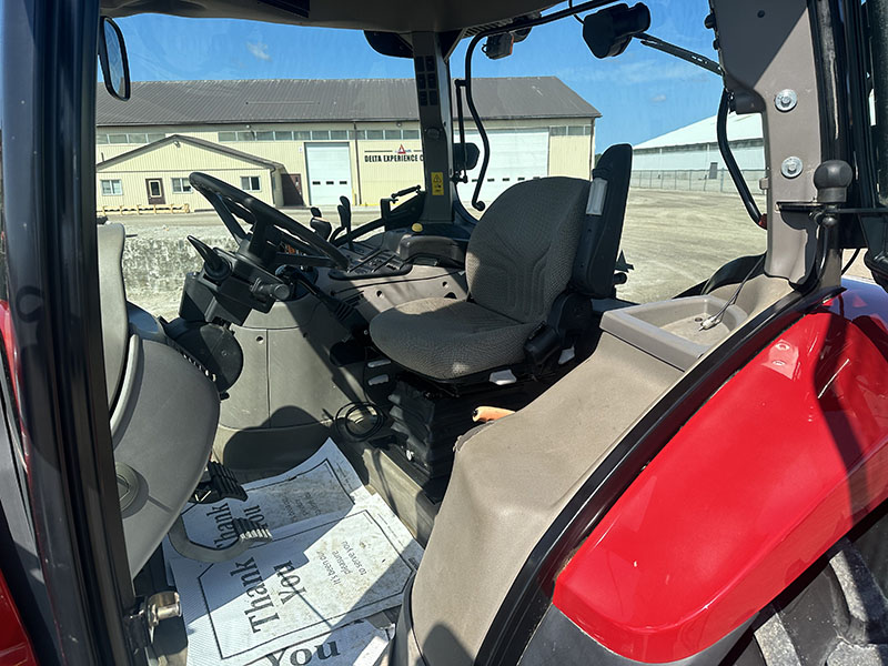 2011 Case IH MAXXUM 125 Tractor