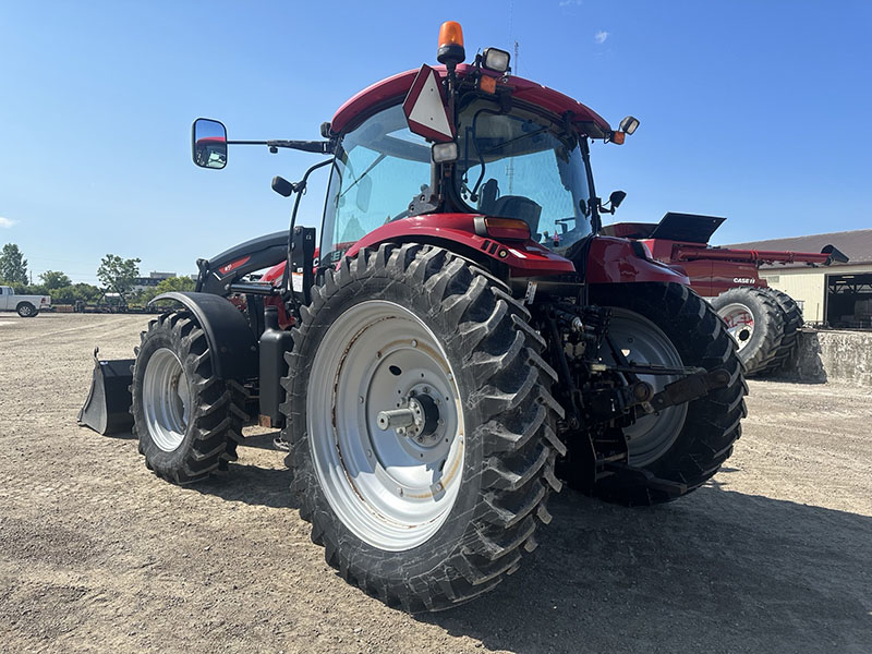 2011 Case IH MAXXUM 125 Tractor