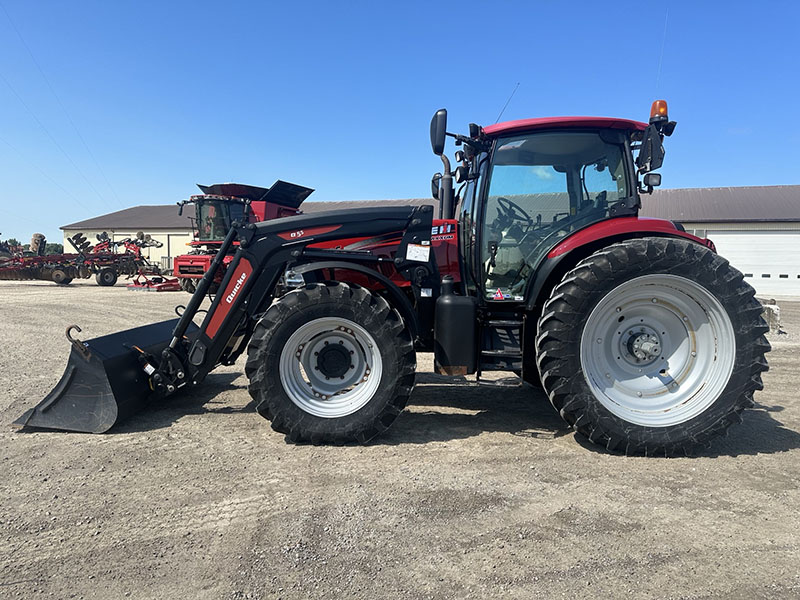 2011 Case IH MAXXUM 125 Tractor