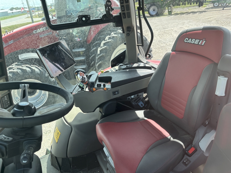 2025 Case IH PUMA 165 Tractor