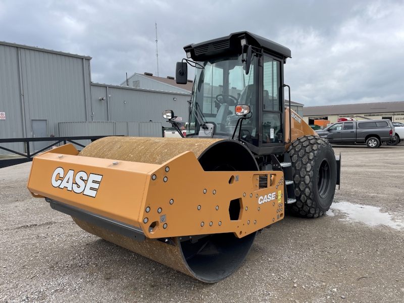 2024 Case SV211ESM Roller