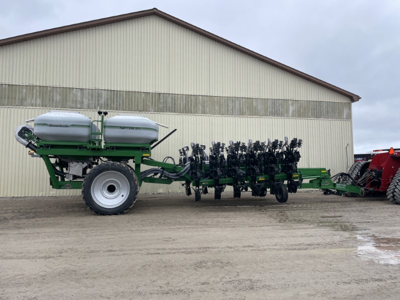 2025 Unverferth 2130DT Strip Till