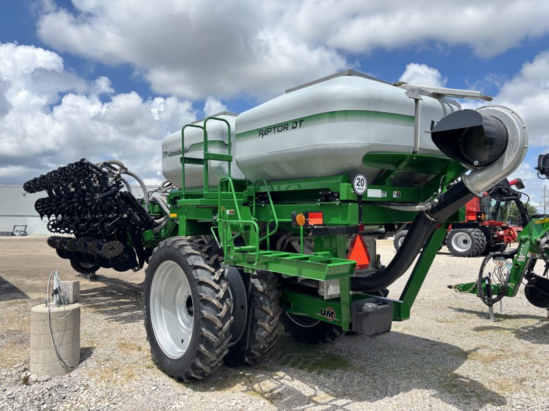 2025 Unverferth 2130DT Strip Till