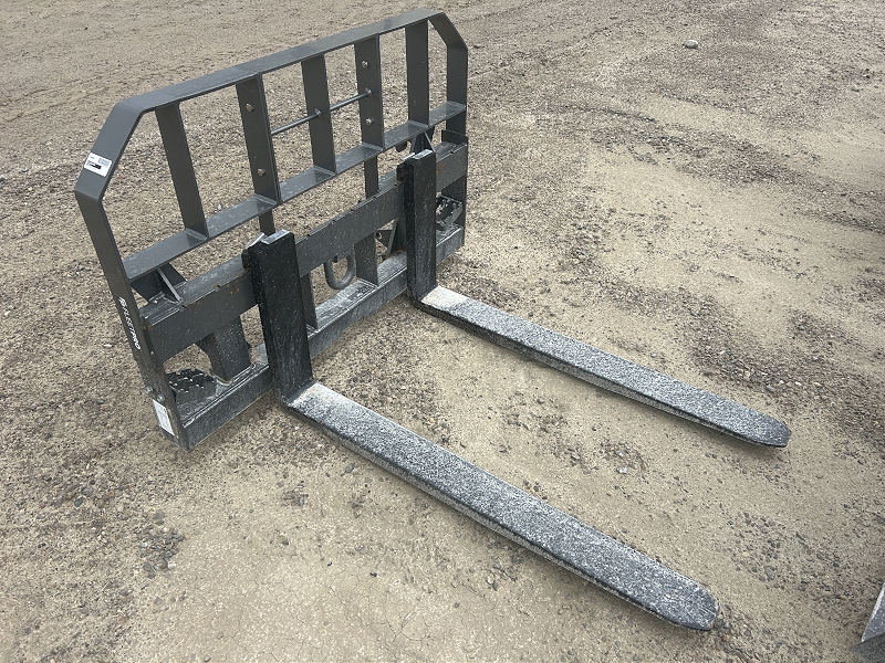 2025 CNH HD5548AO600 Pallet Fork
