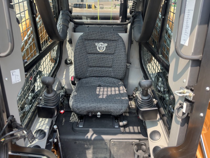 2022 Case TV370B Compact Track Loader