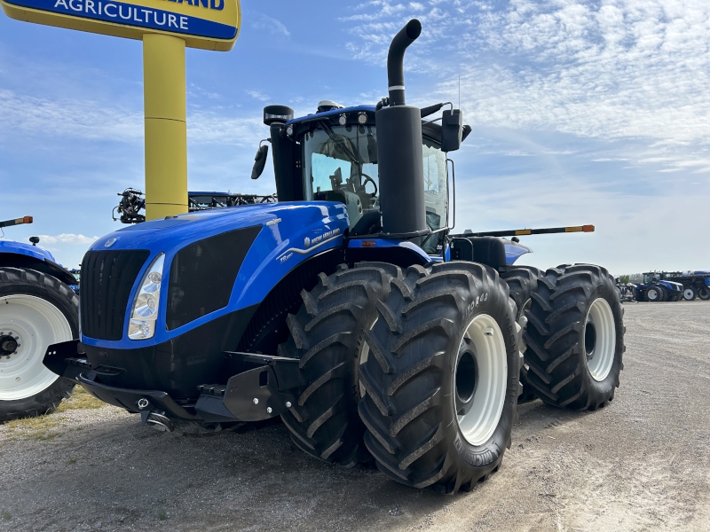 2026 New Holland T9.580 AC PL Tractor