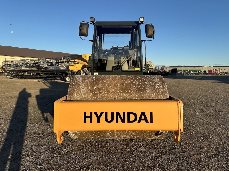 2023 Hyundai HR70C Roller