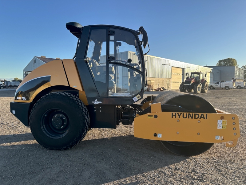 2023 Hyundai HR70C Roller