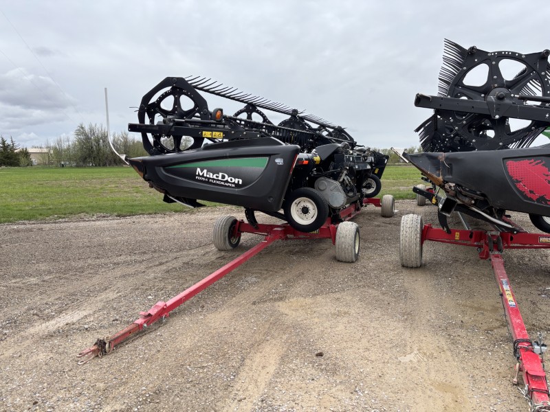 2015 MacDon FD75-30 Header Draper Flex