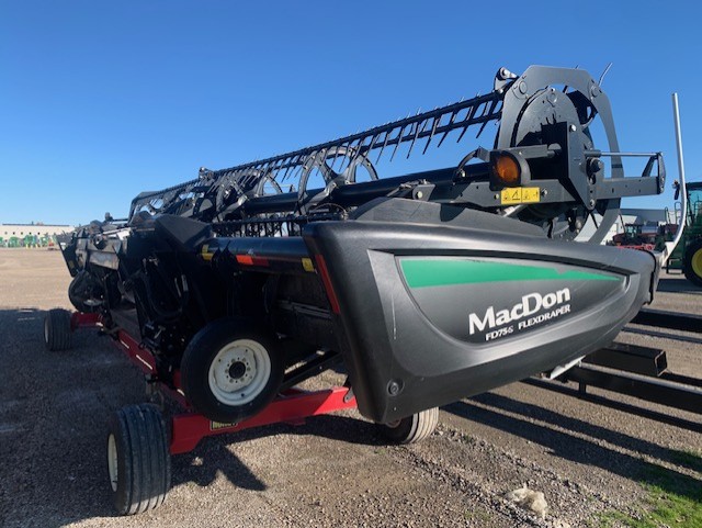 2015 MacDon FD75-30 Header Draper Flex