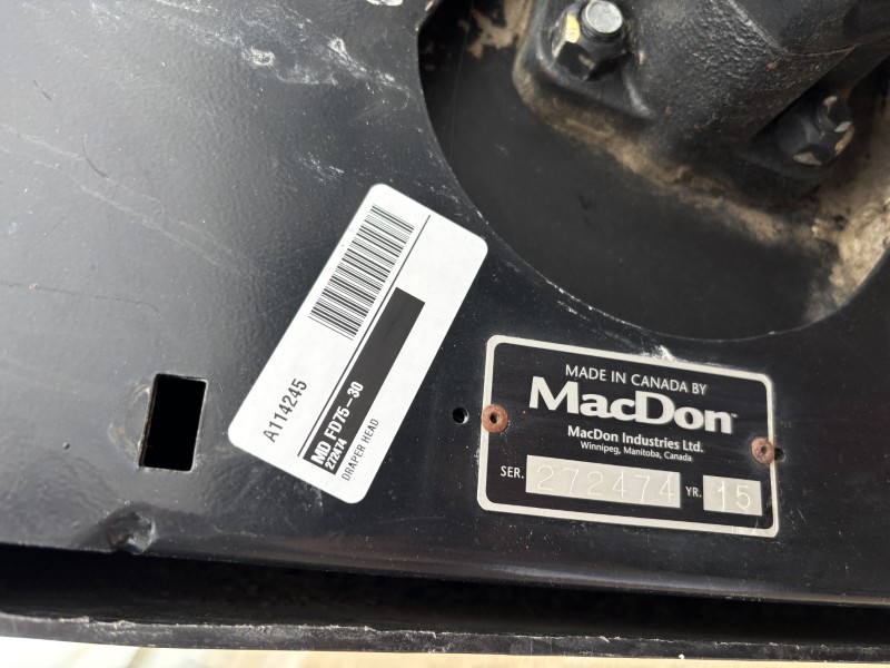 2015 MacDon FD75-30 Header Draper Flex
