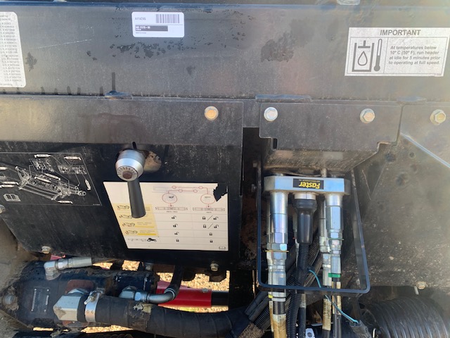 2015 MacDon FD75-30 Header Draper Flex