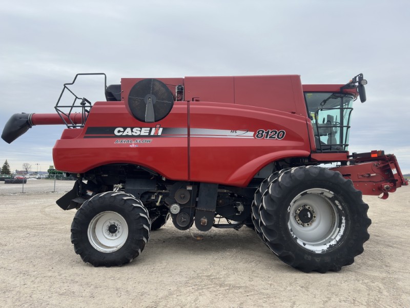 2010 Case IH 8120 Combine